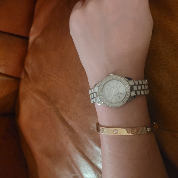 Dior Silver and White Women's Watch - Picture 5 of 5
